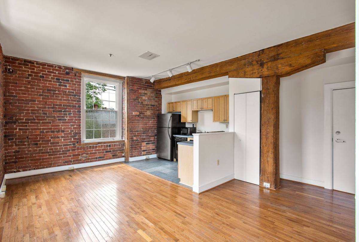 Apartment for rent at 20 N 20th St, Richmond, VA 23223