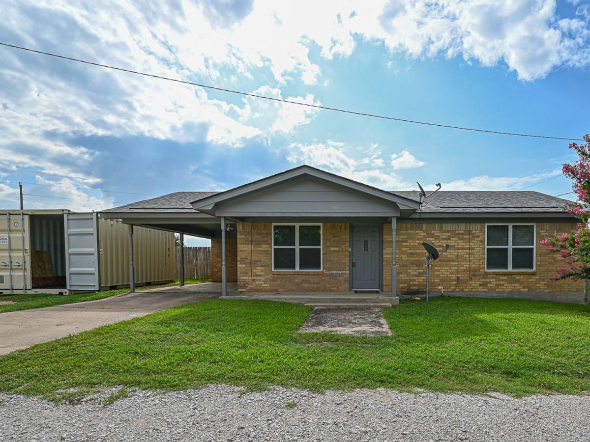 House for rent at 5321 FM 51 S, Decatur, TX 76234