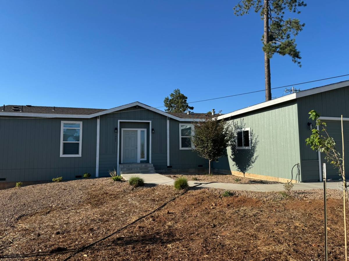 House for rent at 1903 Arrowhead Dr, Paradise, CA 95969