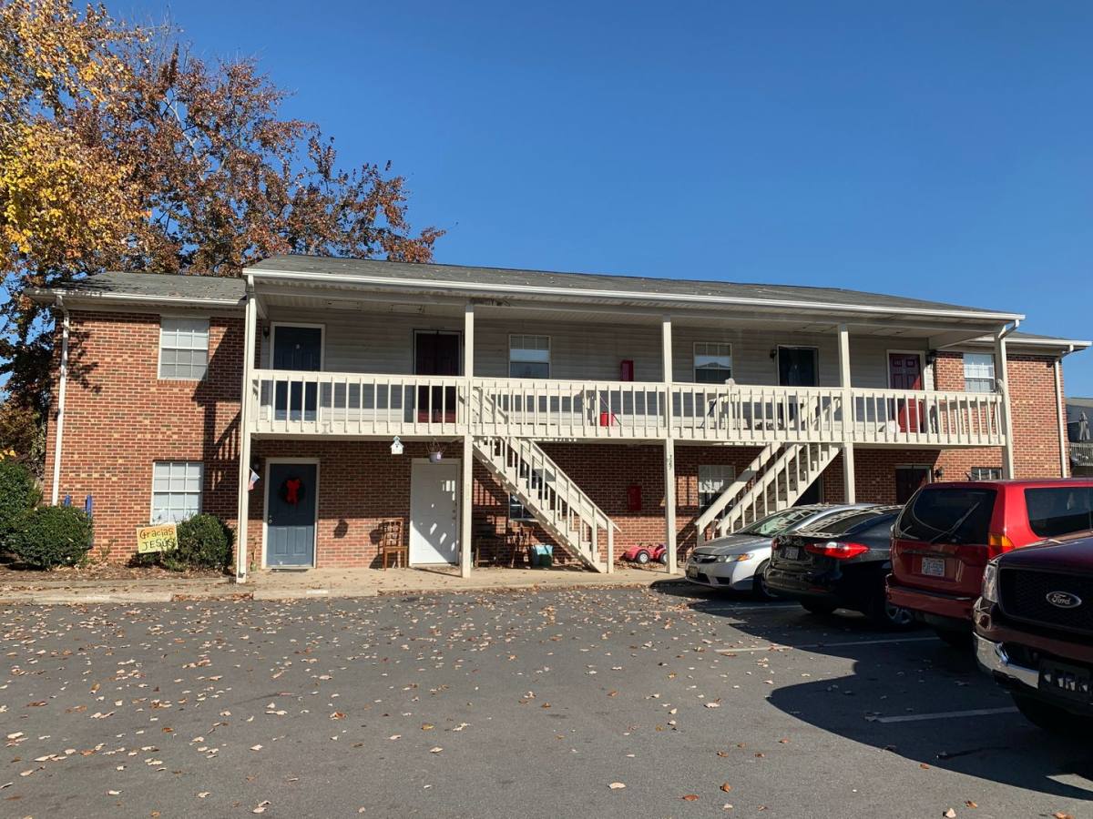 Apartment for rent at 727-735-741 S Church St, Asheboro, NC 27203