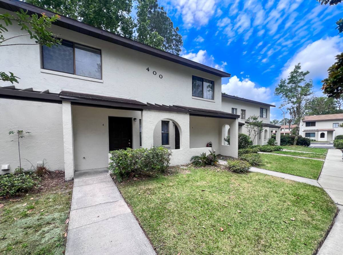 Townhouse for rent at 2635 SW 35th Place #404, Gainesville, FL 32608