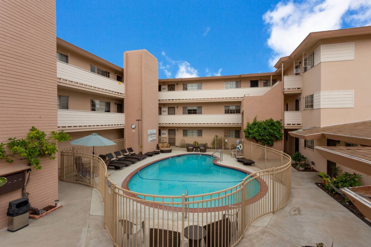 Apartment for rent at 1918 & 1930 Emerald St, San Diego, CA 92109