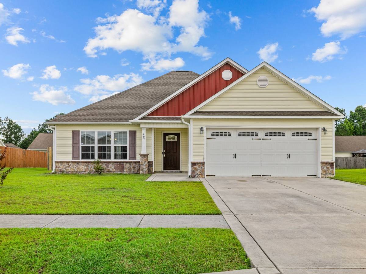 House for rent at 407 Pewter Court, Jacksonville, NC 28546
