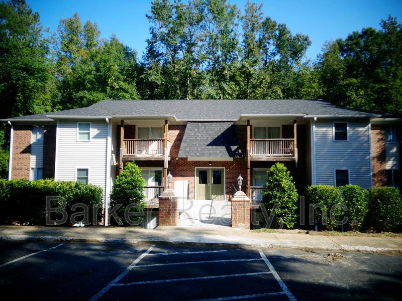 Apartment for rent at 201-2C E Ransom St, Fuquay Varina, NC 27526
