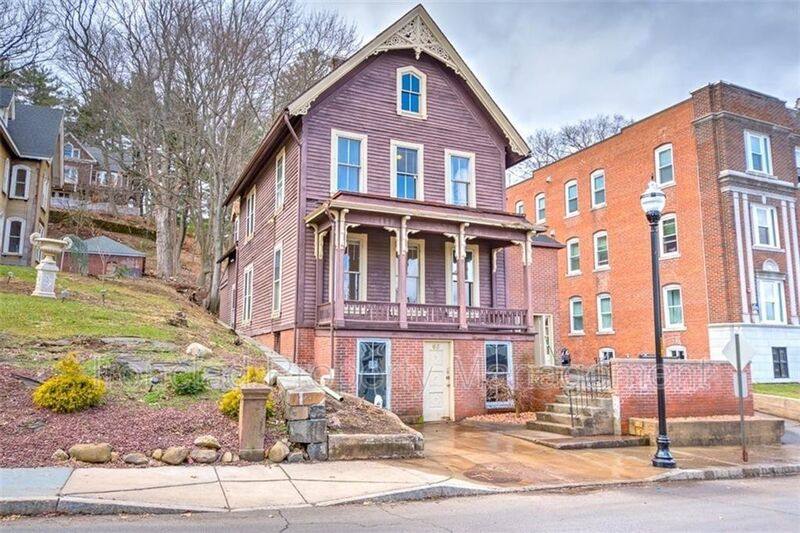 Apartment for rent at 65 S High St #2, New Britain, CT 06051