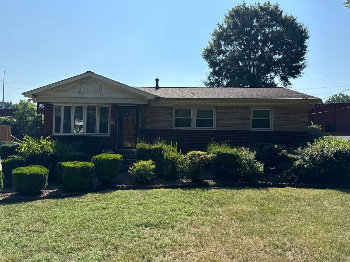 House for rent at 1230 Dean St, Charlotte, NC 28216