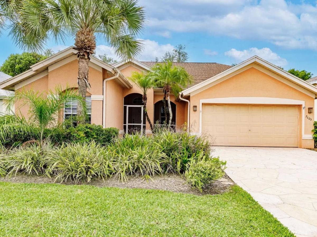 House for rent at 7625 Citrus Hill Lane, Naples, FL 34109