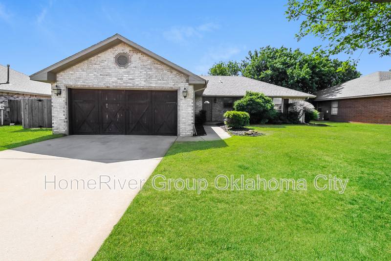 House for rent at 2521 Ridgewood Dr, Oklahoma City, OK 73160