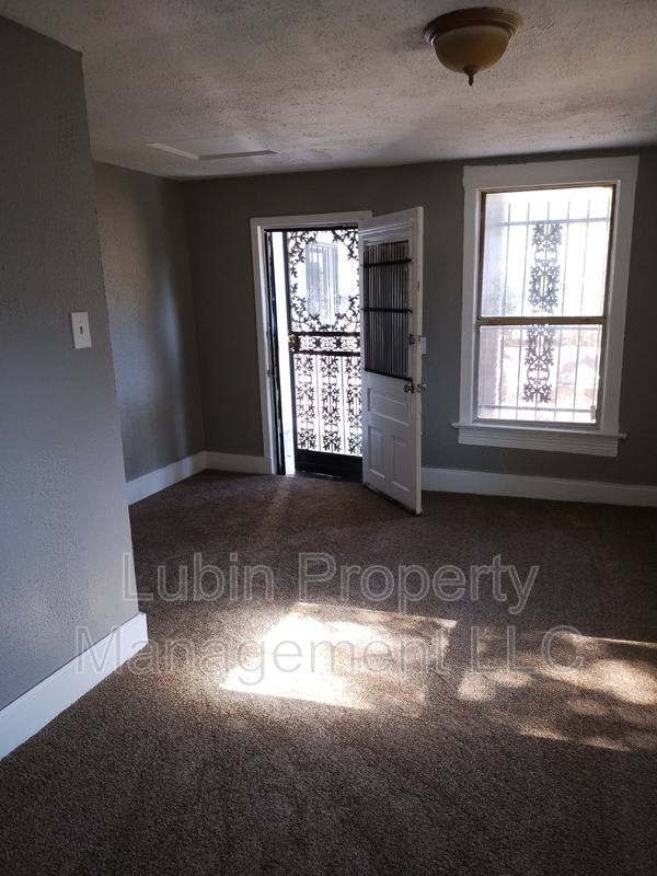 House for rent at 1207 Cannon St, Memphis, TN 38106