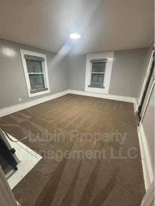 House for rent at 1207 Cannon St, Memphis, TN 38106