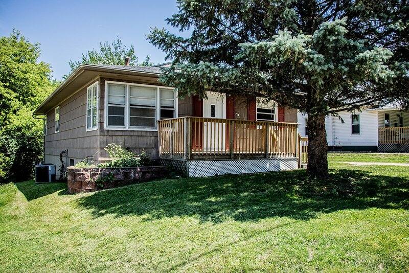 House for rent at 713 S Streeter St, Knoxville, IA 50138