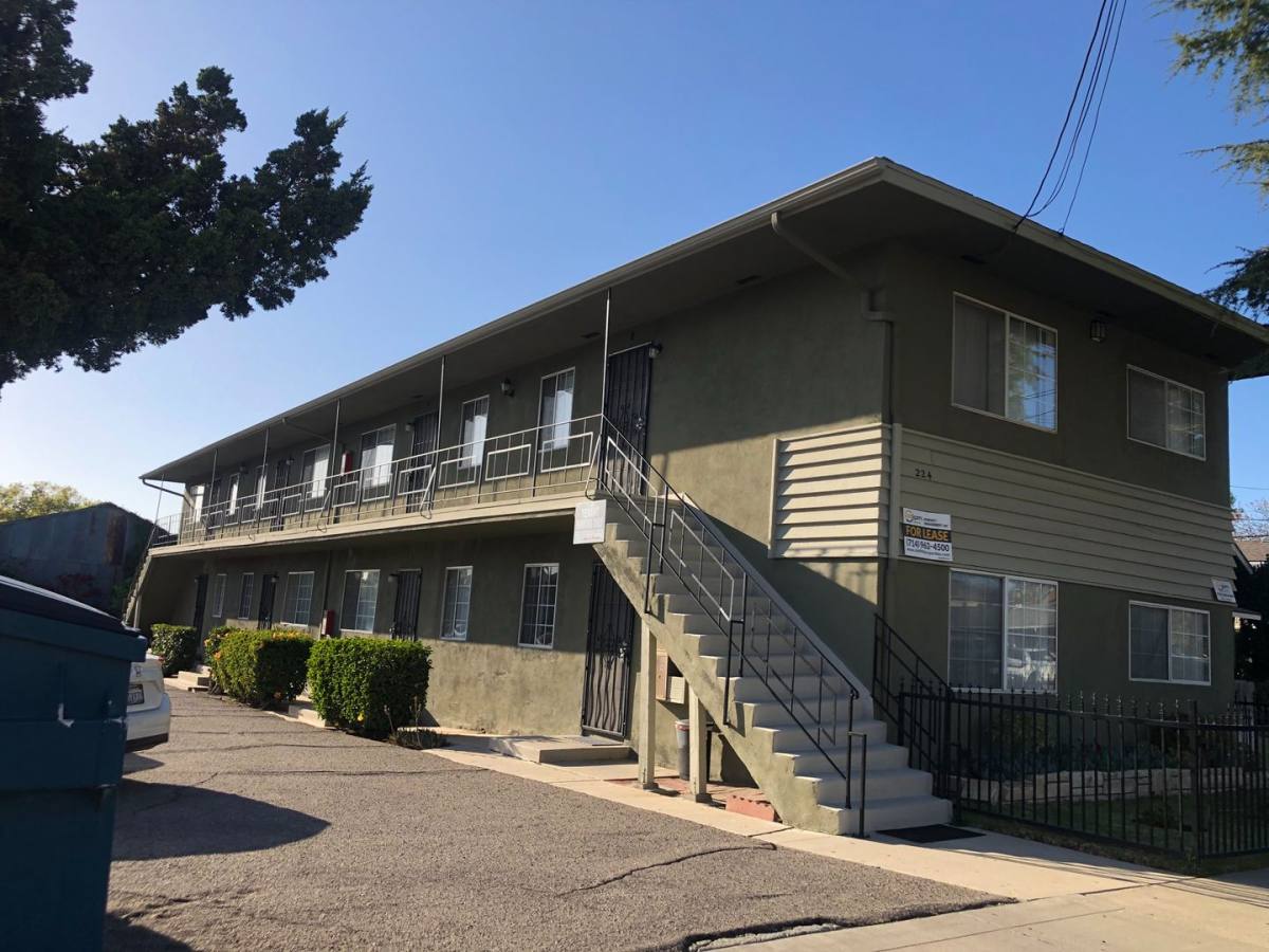 Apartment for rent at 224 N Olive St, Orange, CA 92866