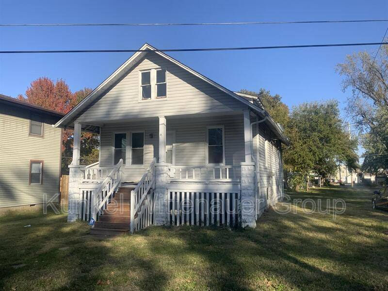 House for rent at 3019 Martha Dr, Belleville, IL 62226