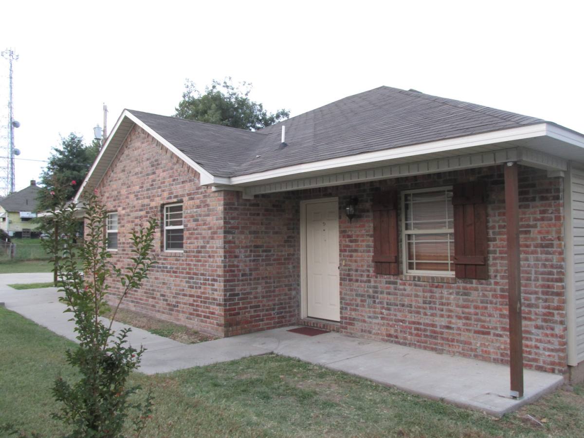 Apartment for rent at 2200 S 17th, Fort Smith, AR 72901