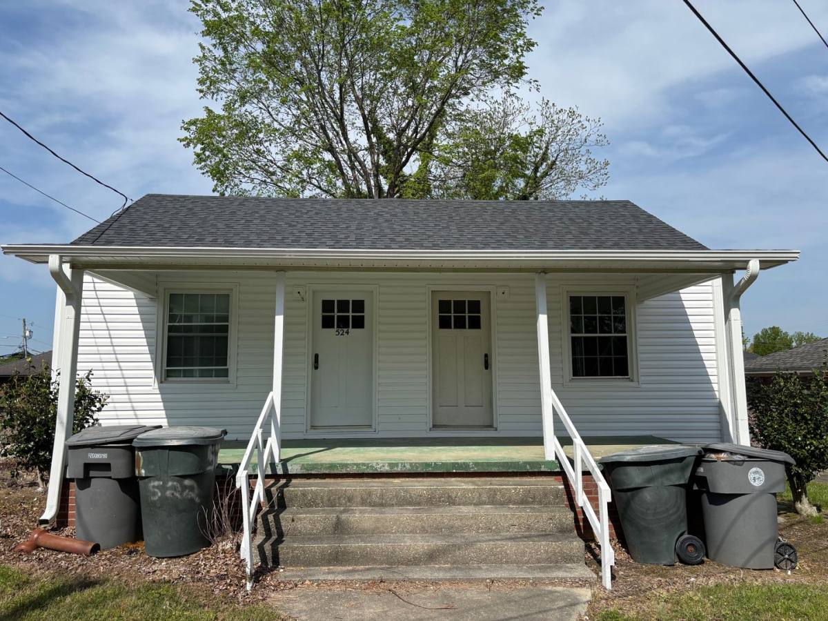 Apartment for rent at 522-524 S Cox St, Asheboro, NC 27203