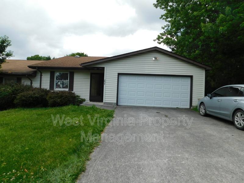 House for rent at 297 Silo Lane, Lewisburg, WV 24901