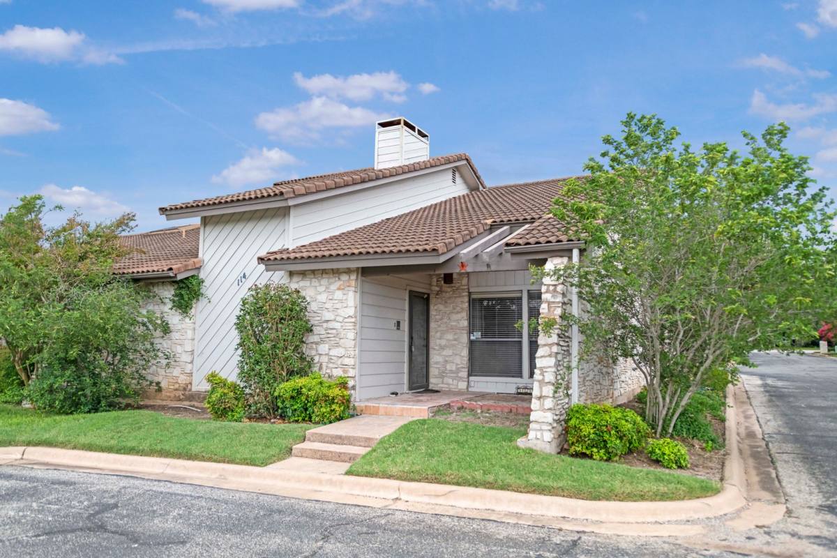 Condo for rent at 2217 Onion Creek #114, Austin, TX 78747