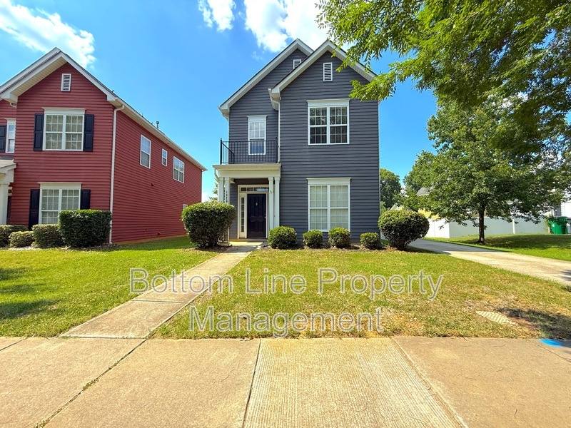 Townhouse for rent at 1829 Ethel Guest Lane, Charlotte, NC 28206