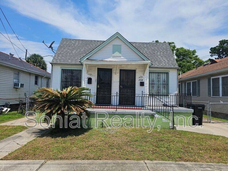 Apartment for rent at 3506 Live Oak St, New Orleans, LA 70118