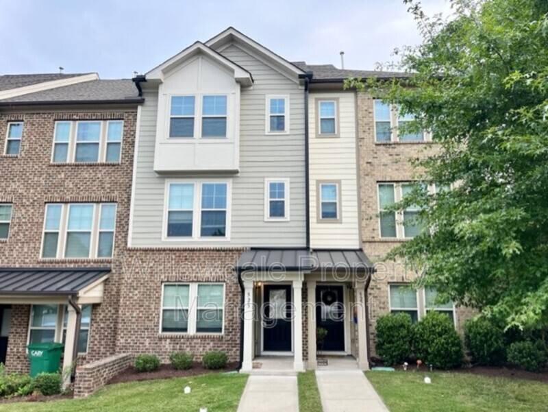 Townhouse for rent at 525 Portstewart Dr, Cary, NC 27519