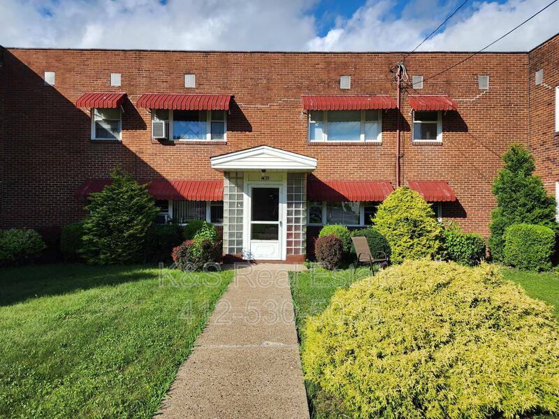 Apartment for rent at 1439 Lincoln Way - D, McKeesport, PA 15131