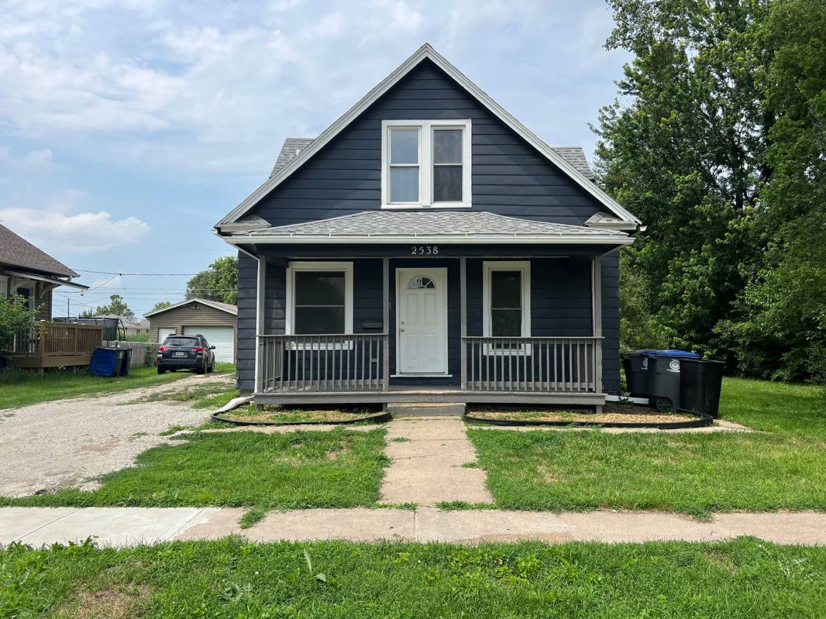 House for rent at 2538 4th Ave, Council Bluffs, IA 51501