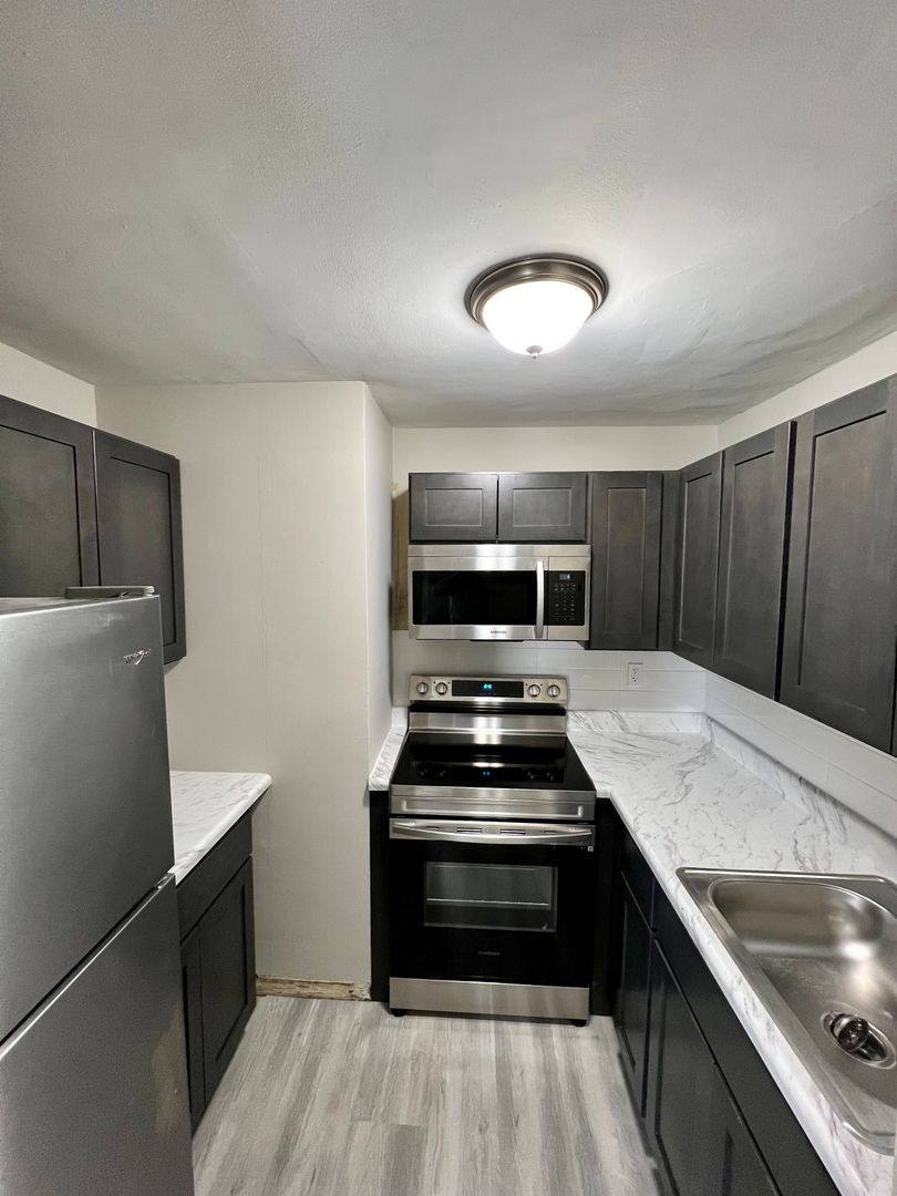 Apartment for rent at 18 Huron Ave, Norwood, PA 19074