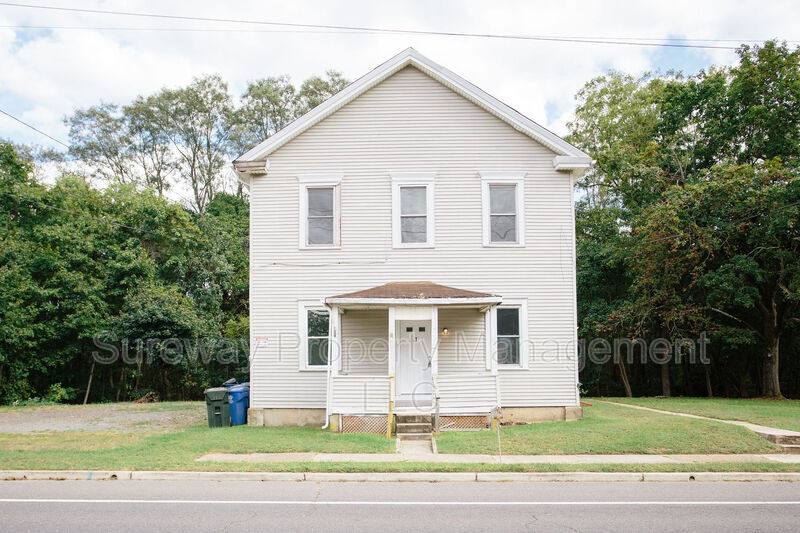 Apartment for rent at 614 Main St #2, Lumberton, NJ 08048