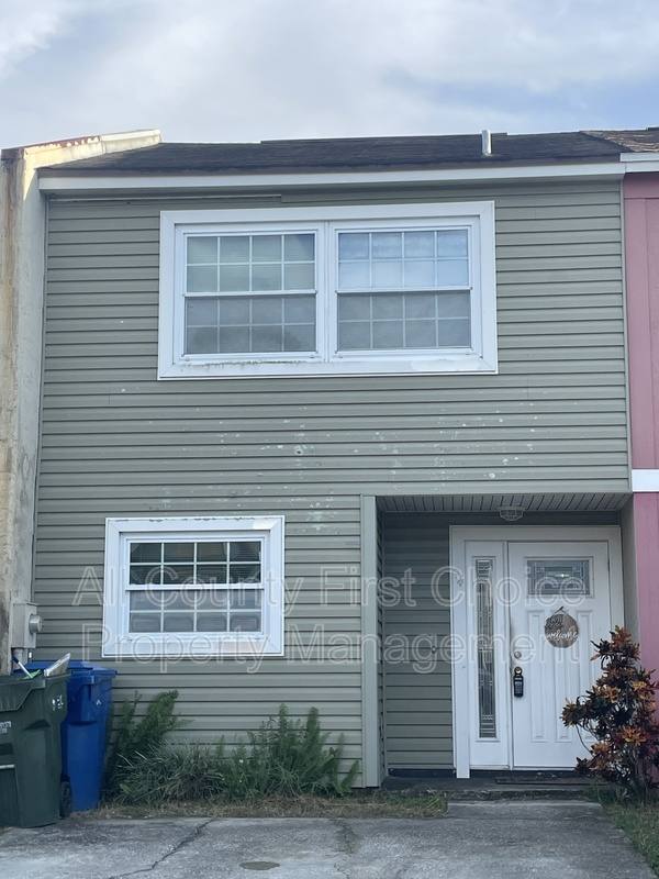 Townhouse for rent at 3040 So Pines Dr #94, Largo, FL 33771