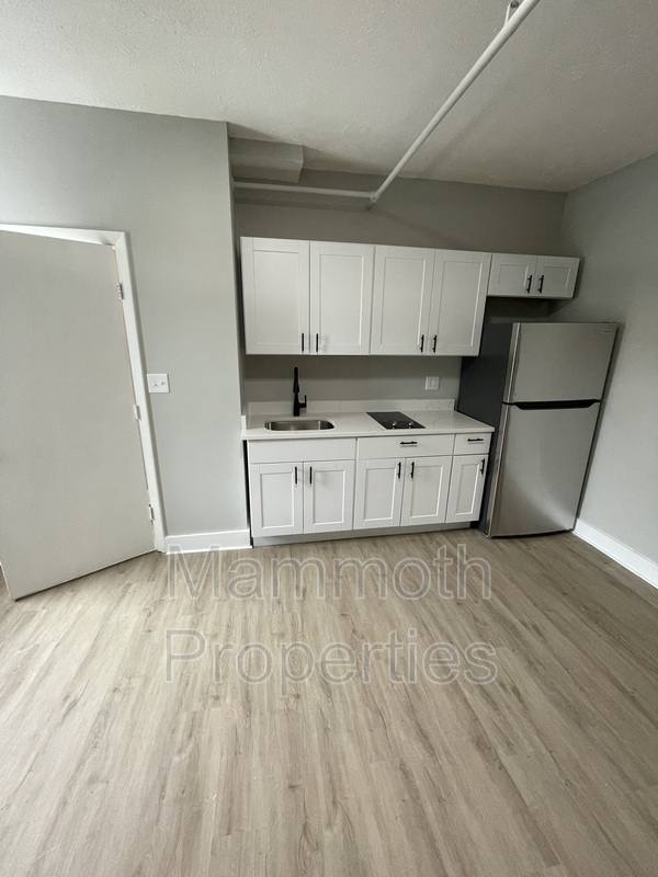 Apartment for rent at 120 Myrtle St #7, Manchester, NH 03104