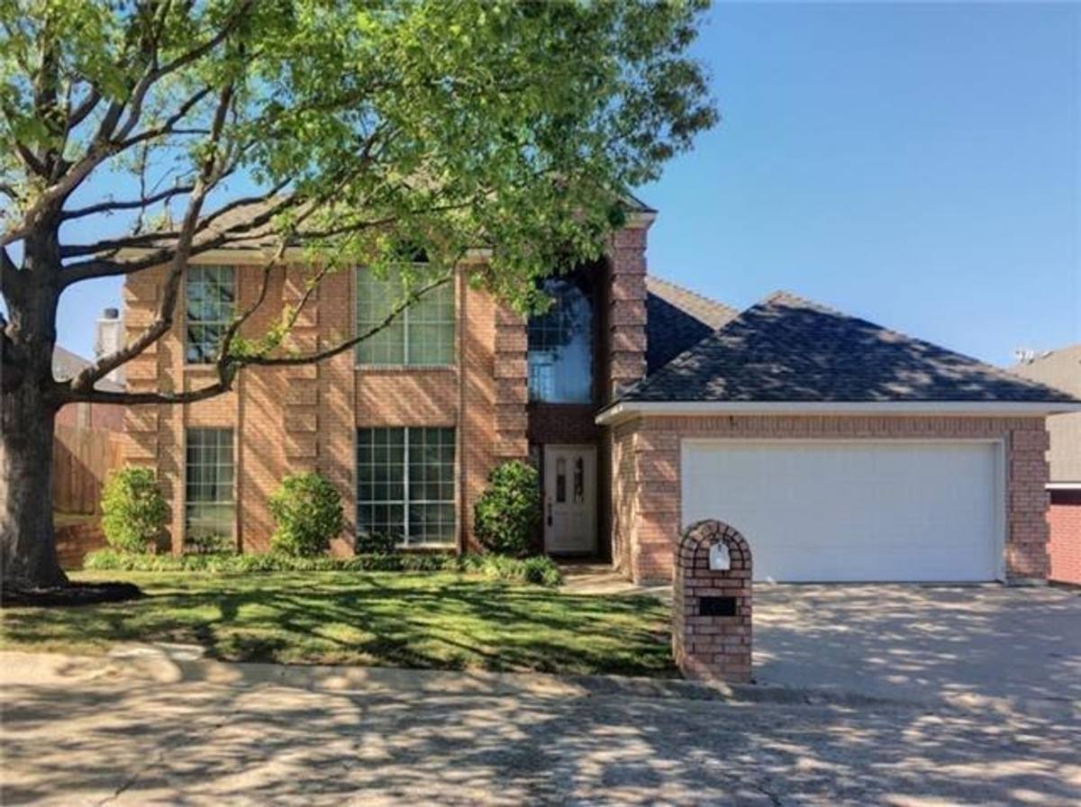 House for rent at 8434 Golf Club Circle, Fort Worth, TX 76179