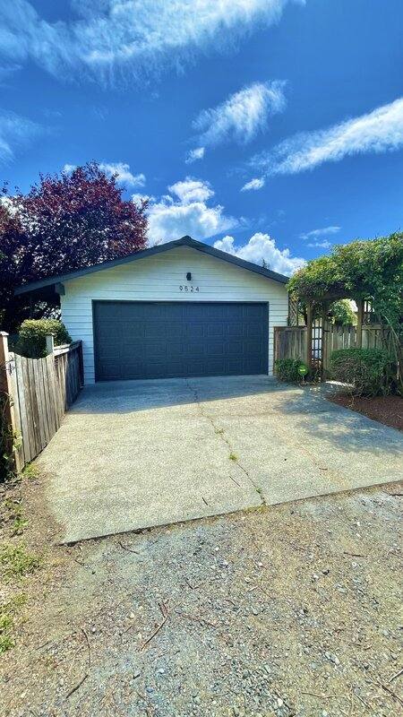 Apartment for rent at 9524 15th Ave NE, Seattle, WA 98115