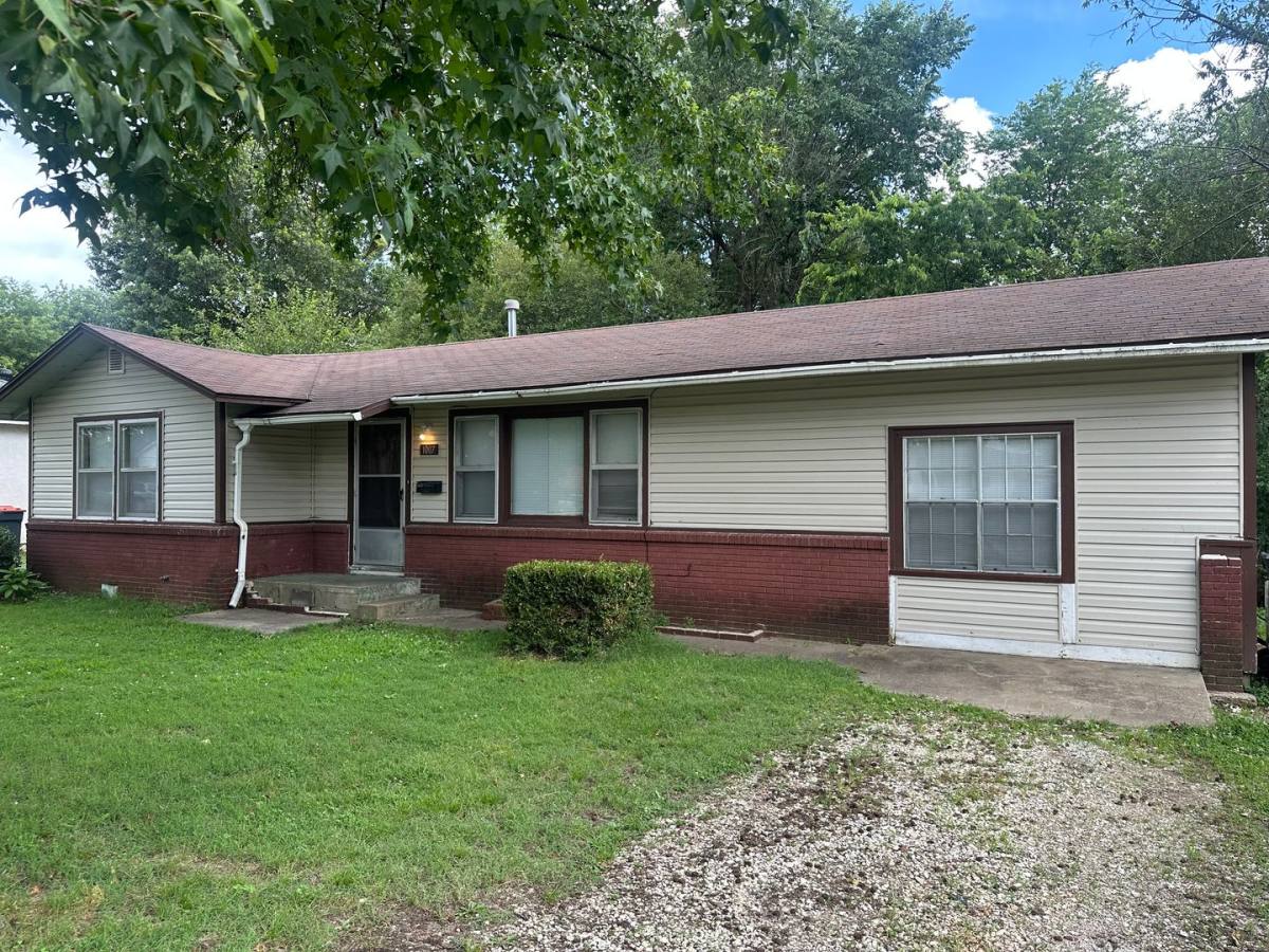 House for rent at 1007 Mayes Ave, Springdale, AR 72764