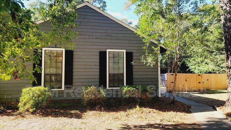 House for rent at 103 Sandybrook Rd, Wilmington, NC 28411