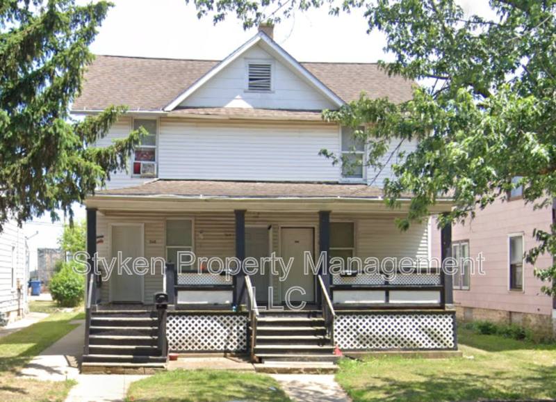 Apartment for rent at 366 S Washington Ave, Kankakee, IL 60901