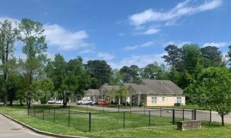 Apartment for rent at 2612 Broadbill Lane #B, Wilmington, NC 28409