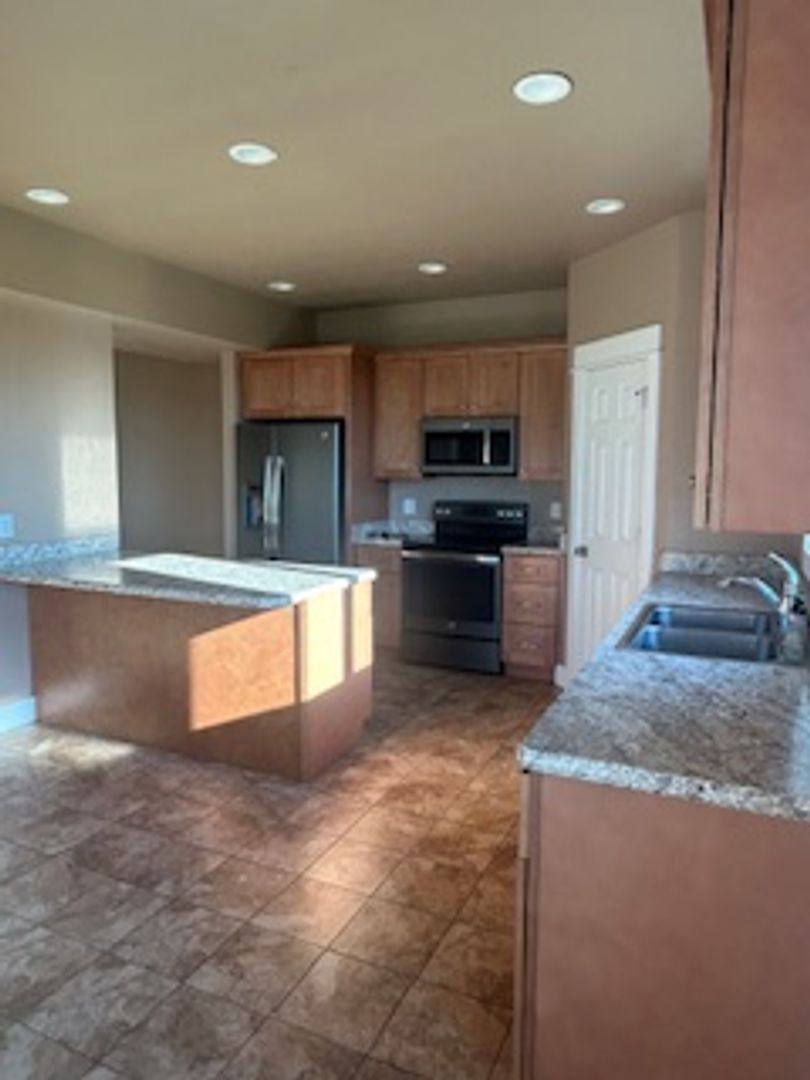 House for rent at 2148 Walter Rd, Billings, MT 59105