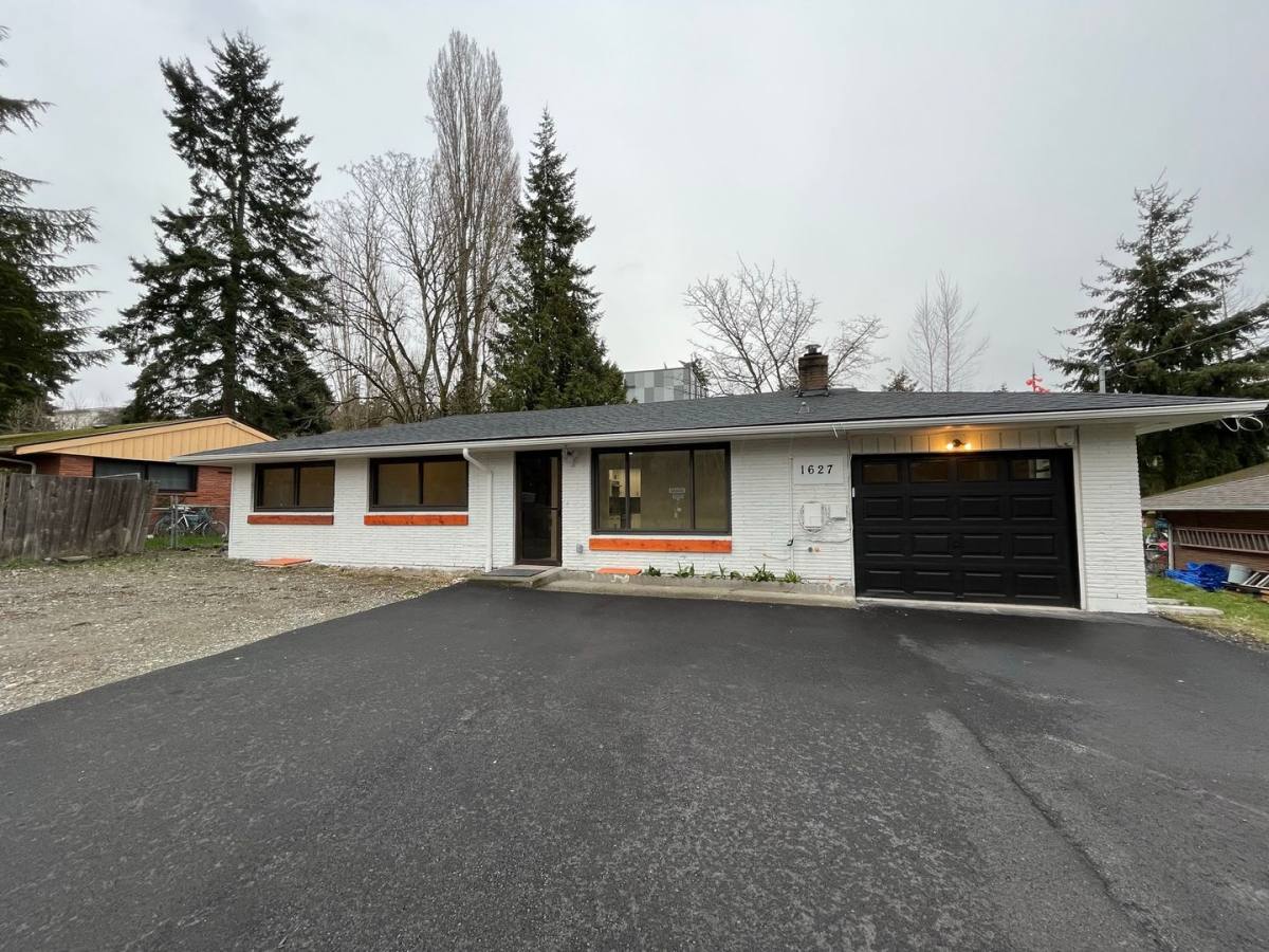 House for rent at 1627 S 223rd St, Seattle, WA 98198