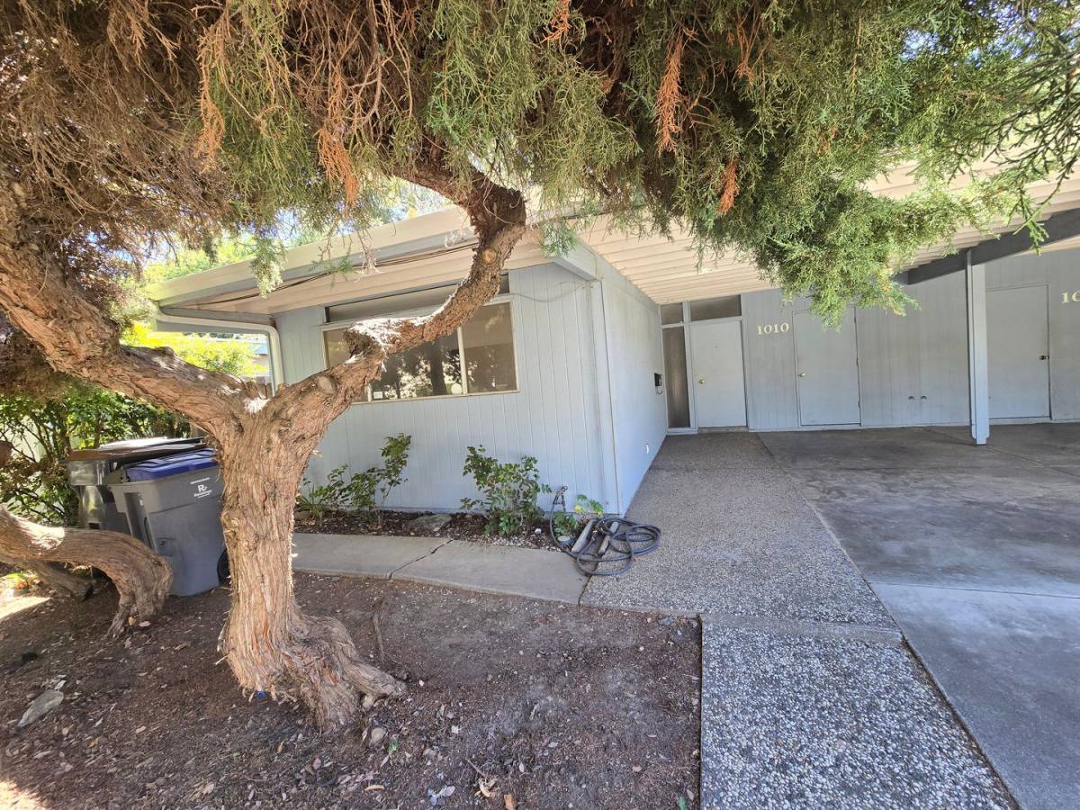 House for rent at 1010 Drake Dr, Davis, CA 95616