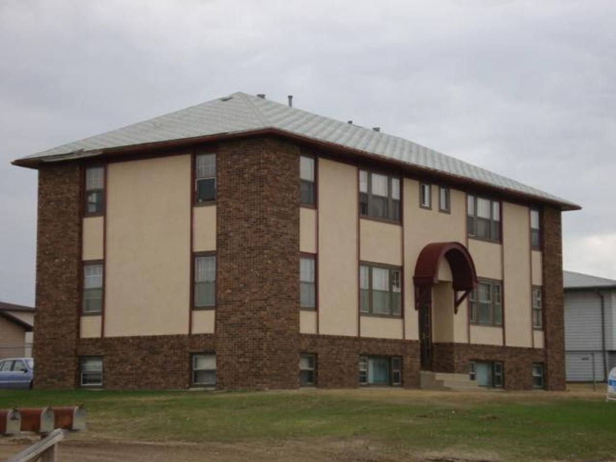 Apartment for rent at 411 28th Ave SW, Minot, ND 58701