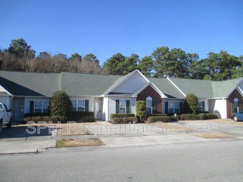 Townhouse for rent at 1505 Willoughby Park Court, Wilmington, NC 28412