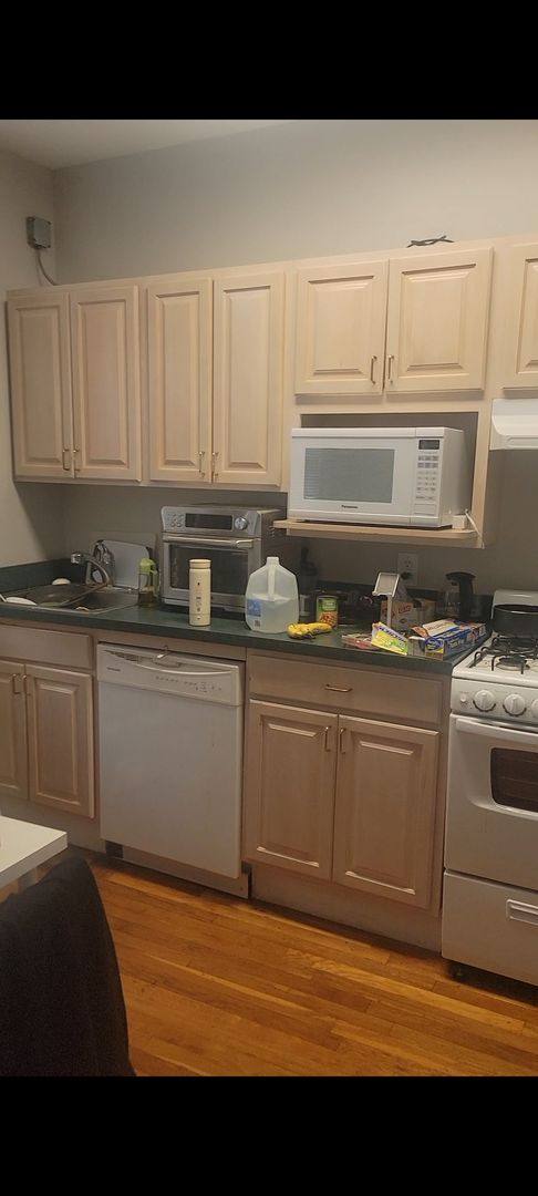 Apartment for rent at 26 Jfk St #6, Cambridge, MA 02138
