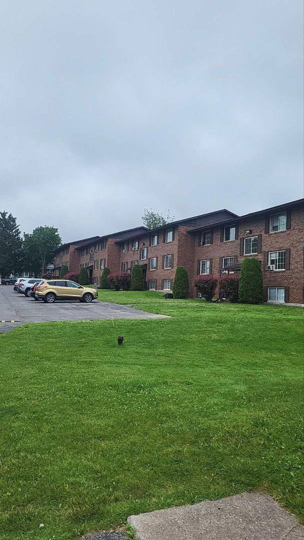 Apartment for rent at 580 Seneca St, Oneida, NY 13421