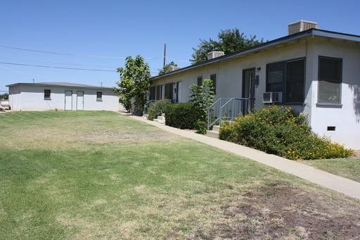 Apartment for rent at 3005 Peerless Ave, Bakersfield, CA 93308