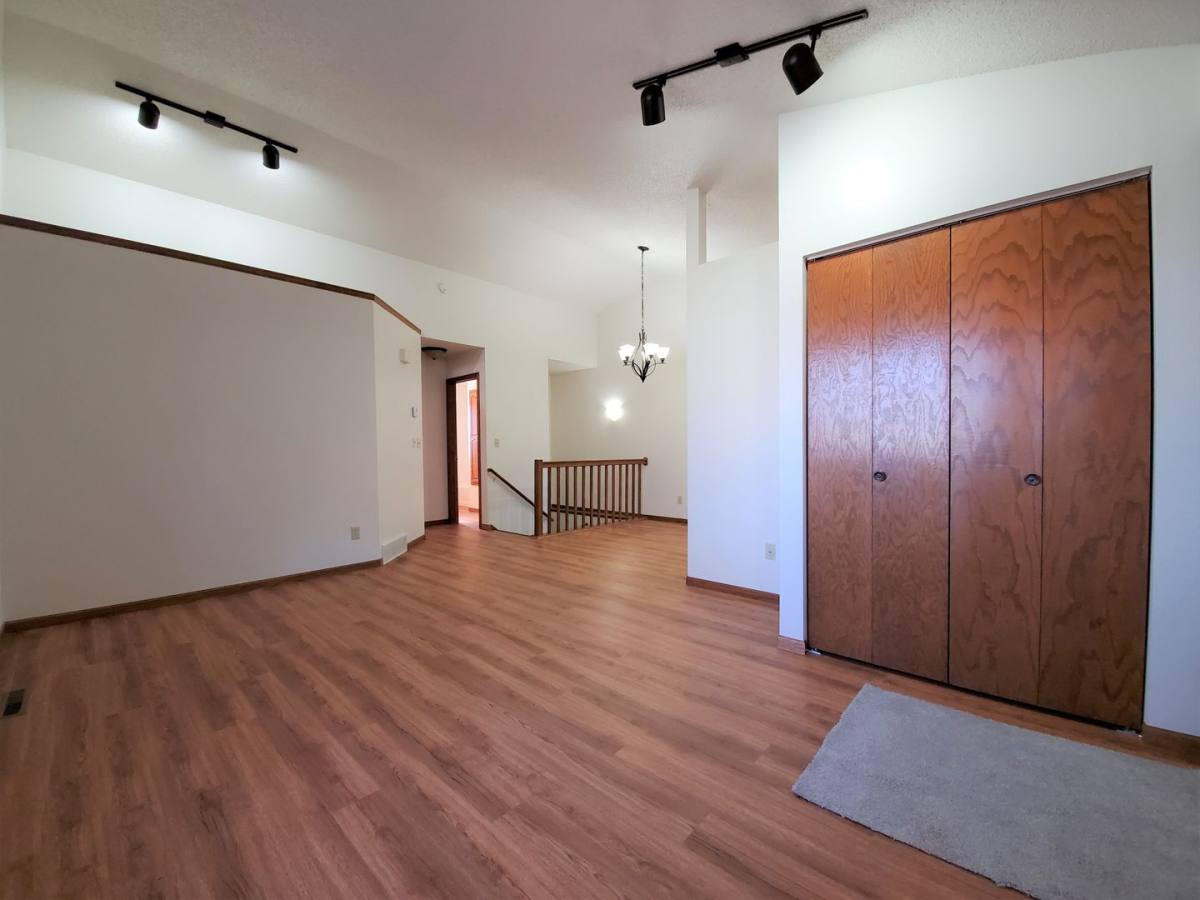 Townhouse for rent at 1810 35th St SW, Fargo, ND 58103