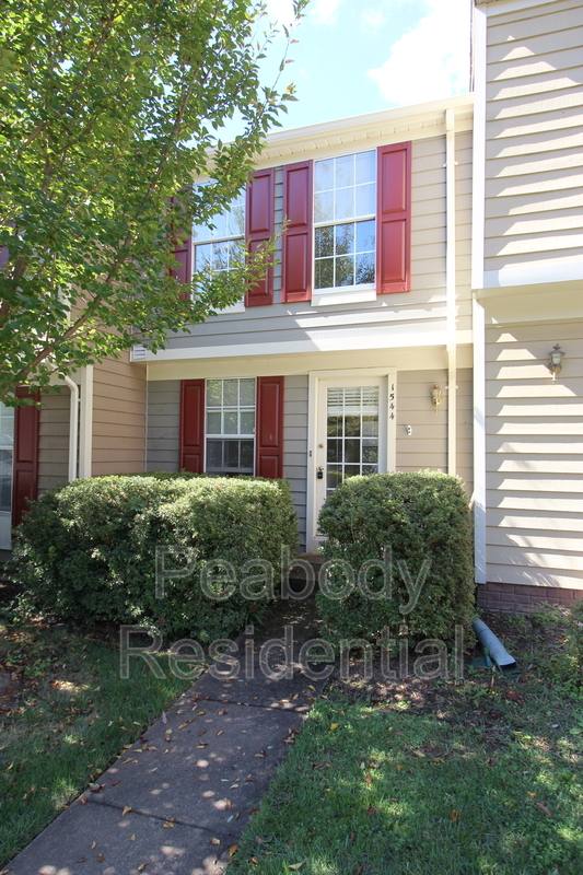 Townhouse for rent at 1544 Woodcrest Dr, Reston, VA 20194