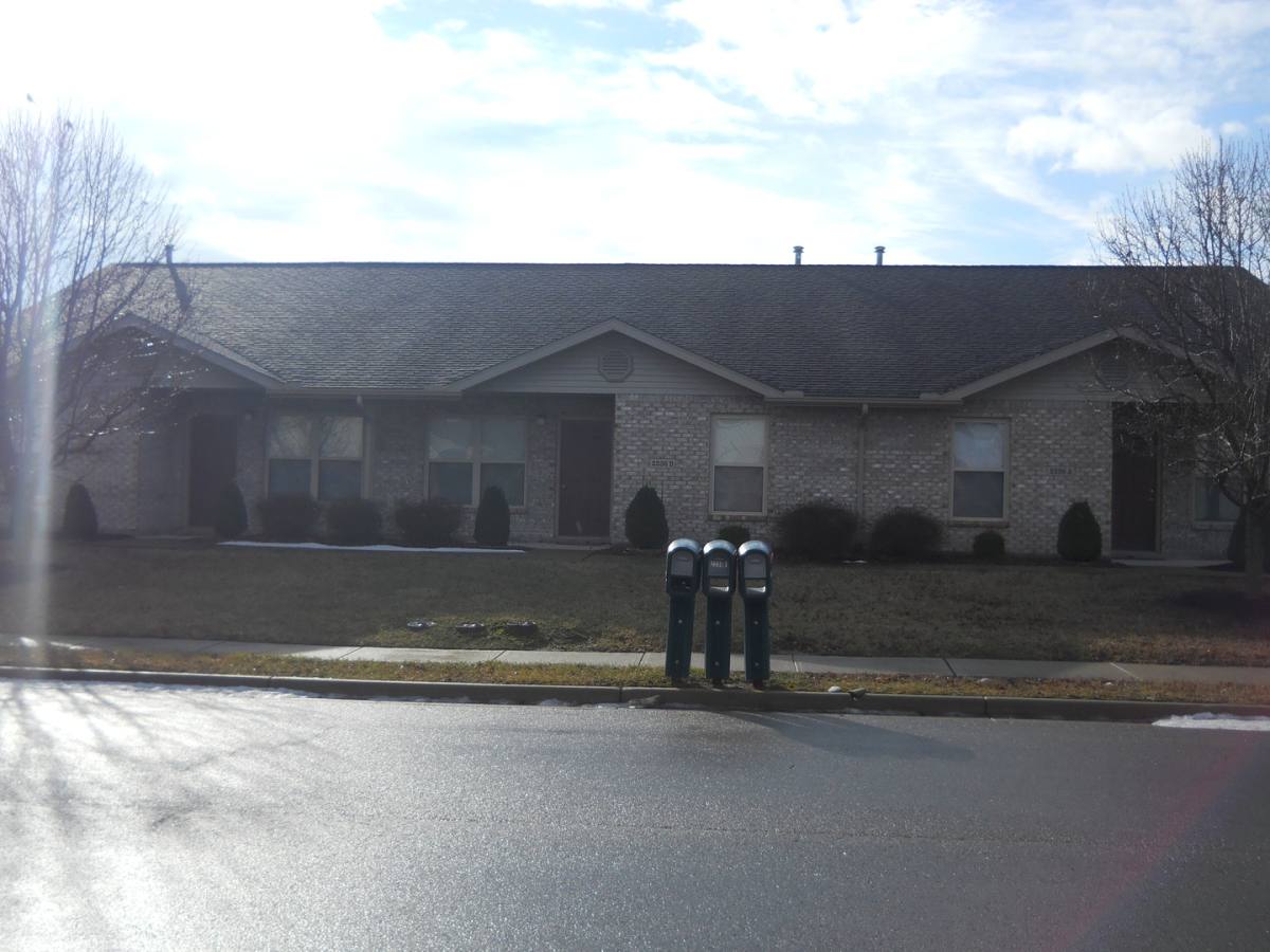Apartment for rent at 2270 Shamrock Lane, Troy, OH 45373