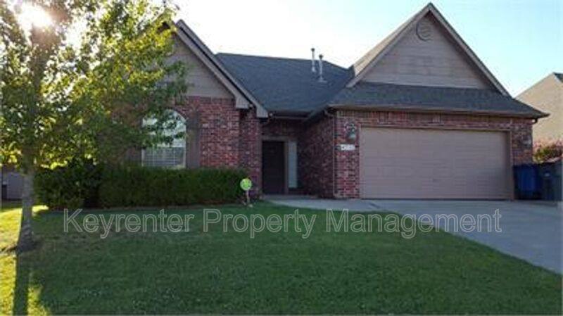 House for rent at 4712 S 177th E Place, Tulsa, OK 74134