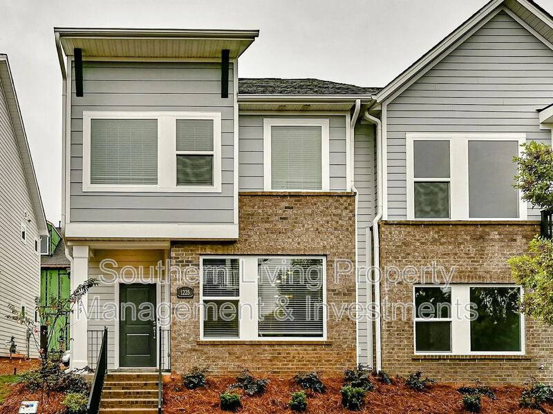 Townhouse for rent at 1225 Kohler Ave, Charlotte, NC 28206