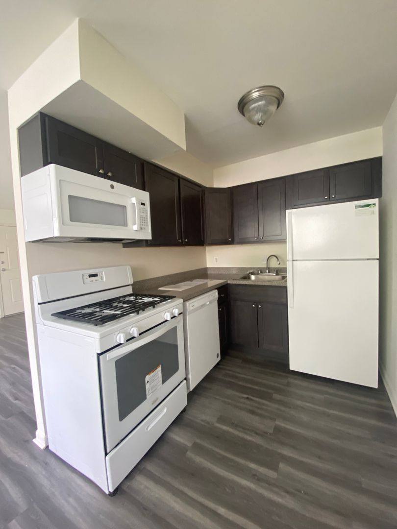 Apartment for rent at 639 S Broad St, Lansdale, PA 19446